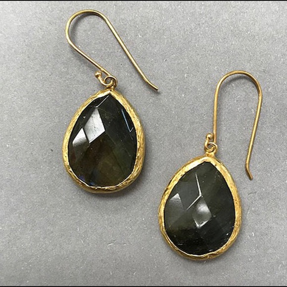 Genuine Labradorite Bezel Set Teardrop In 18KGold Vermeil-Boutique - Picture 3 of 4